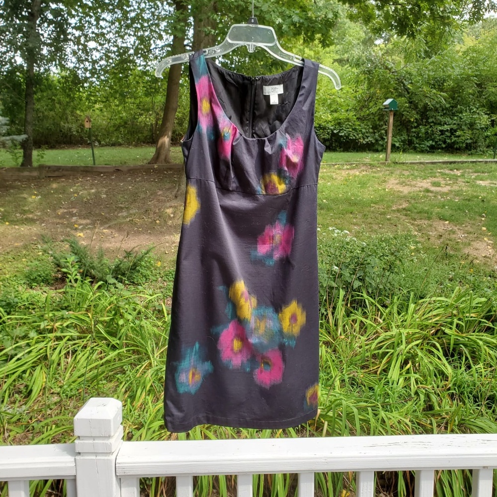 LOFT Size 2 Black Floral Print Dress